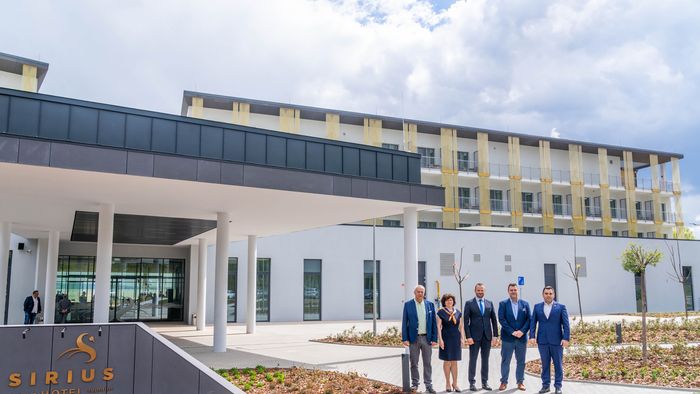 Sirius Hotel Keszthely átadása