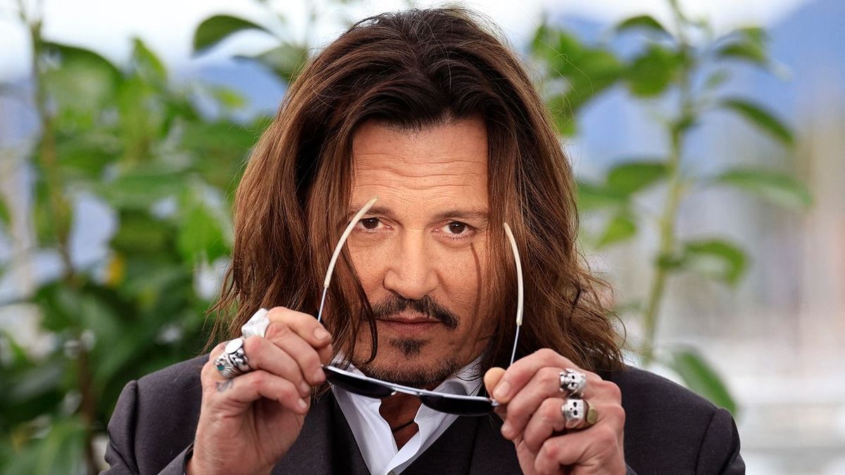 Megvan melyik milliárdos értékű pesti villában lakik Johnny Depp