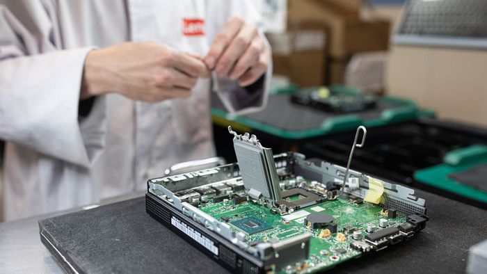 Lenovo gyárlátogatás