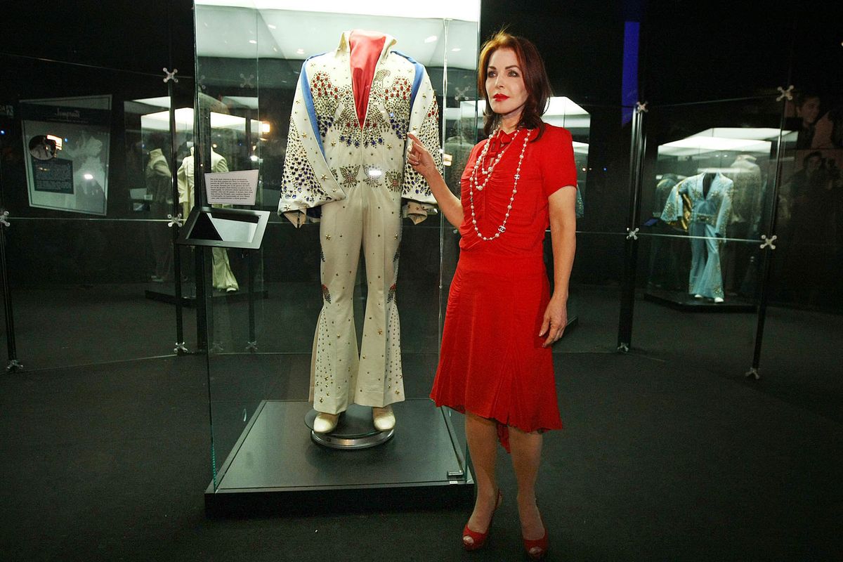 Exhibition displays Elvis Presley belongings