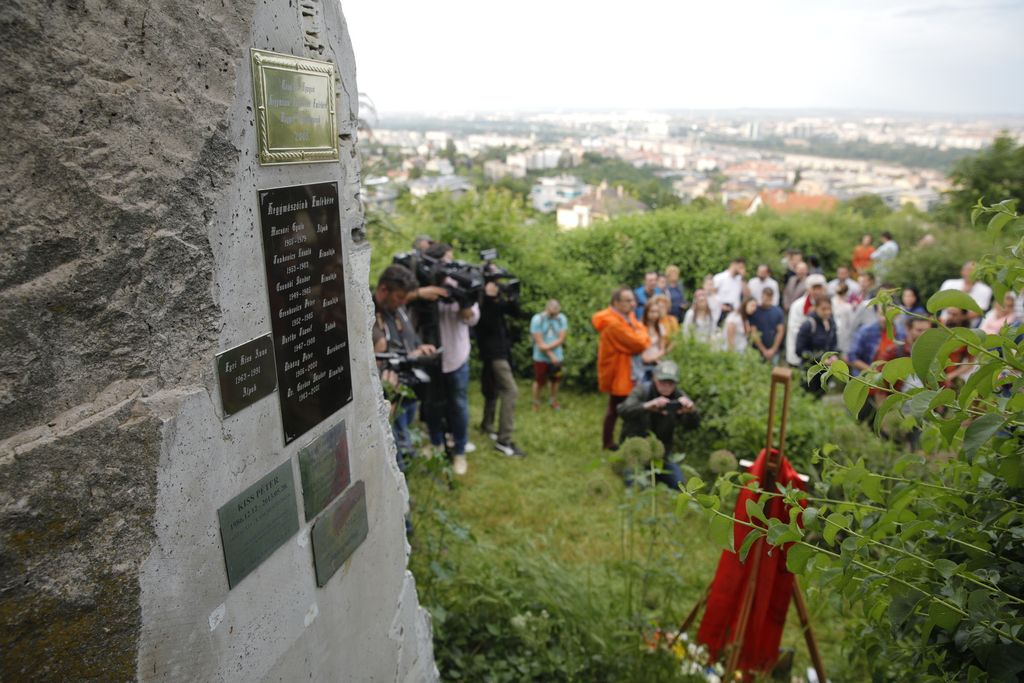 Suhajda Szilárd megemlékezése
2023.05.30.
hegymászó, barlangász
Fotók:
Vémi Zoltán / Világgazdaság