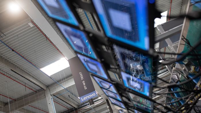 Lenovo gyárlátogatás