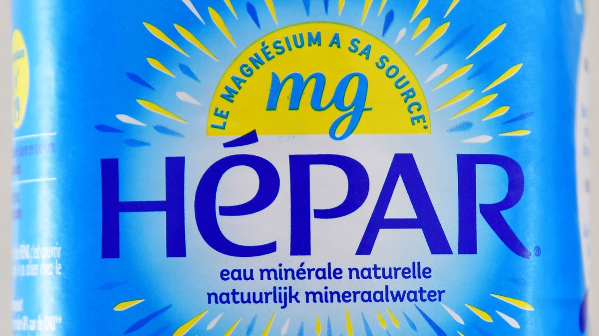 Paris,,,France,-,May,18,2020,:,Close,Up
Paris , France - may 18 2020 : close up of Hepar mineral water bottle