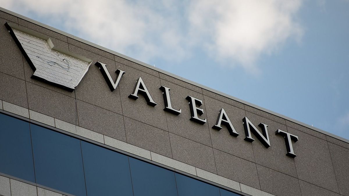 Valeant Pharmaceuticals Offices Ahead Of Earnings Figures
Valeant Pharmaceuticals International Inc. signage is displayed outside the company's headquarters in Bridgewater Township, New Jersey, U.S., on Thursday, Aug. 4, 2016. Valeant Pharmaceuticals International Inc. is scheduled to release earnings figures on Aug. 9. Photographer: Ron Antonelli/Bloomberg via Getty Images
