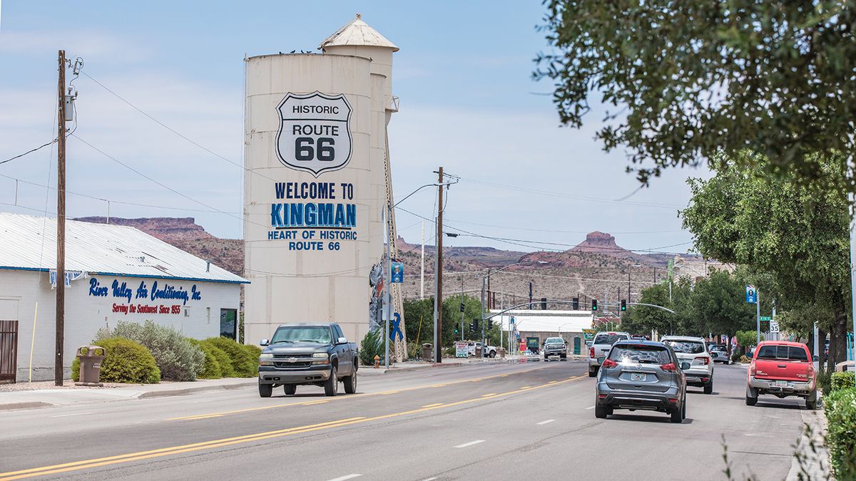Kingman,,Az,,Usa,7-17-2021:,Historic,Water,Tank,On,E,Andy
Kingman, AZ, USA 7-17-2021: Historic water tank on E Andy Divine Avenue welcoming visitors to the small city. The tanks used to supply water to railroad steam engines and are now over 100 years old.
