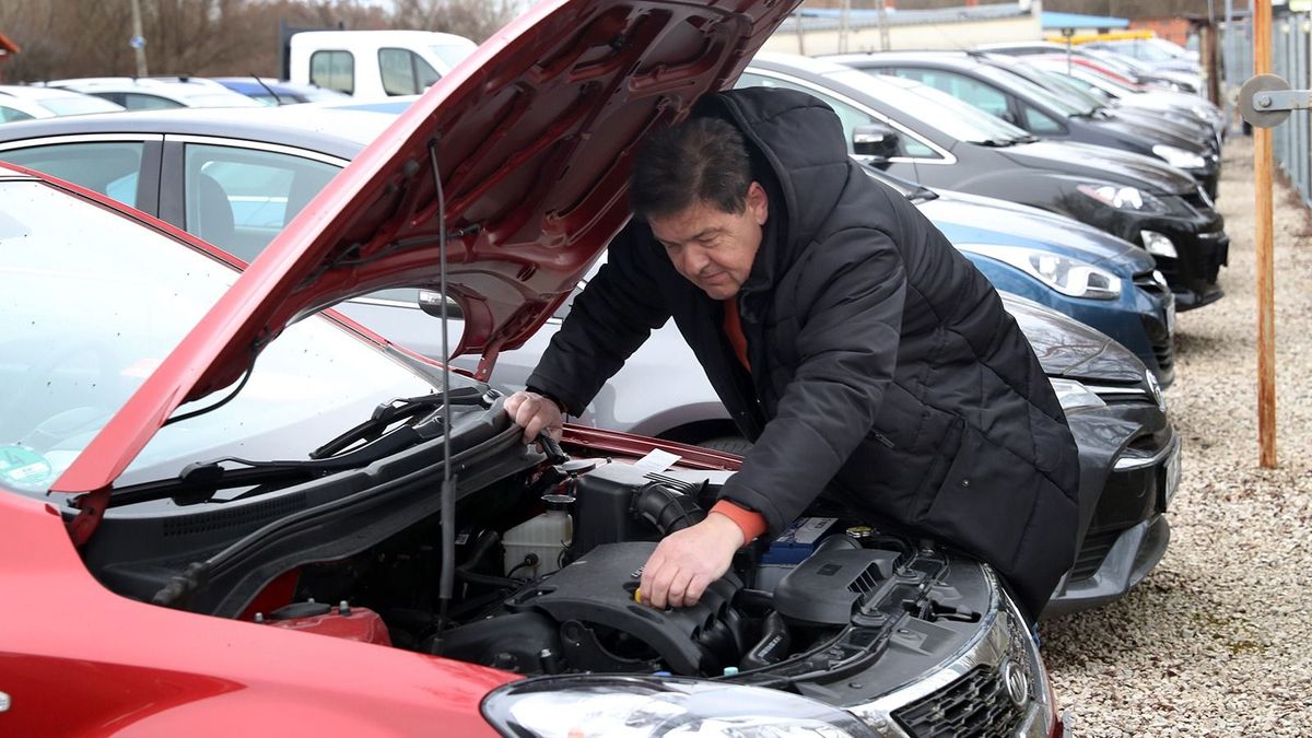 Drága lesz a feledékenység: nőnek a fedezetlenségi díjak