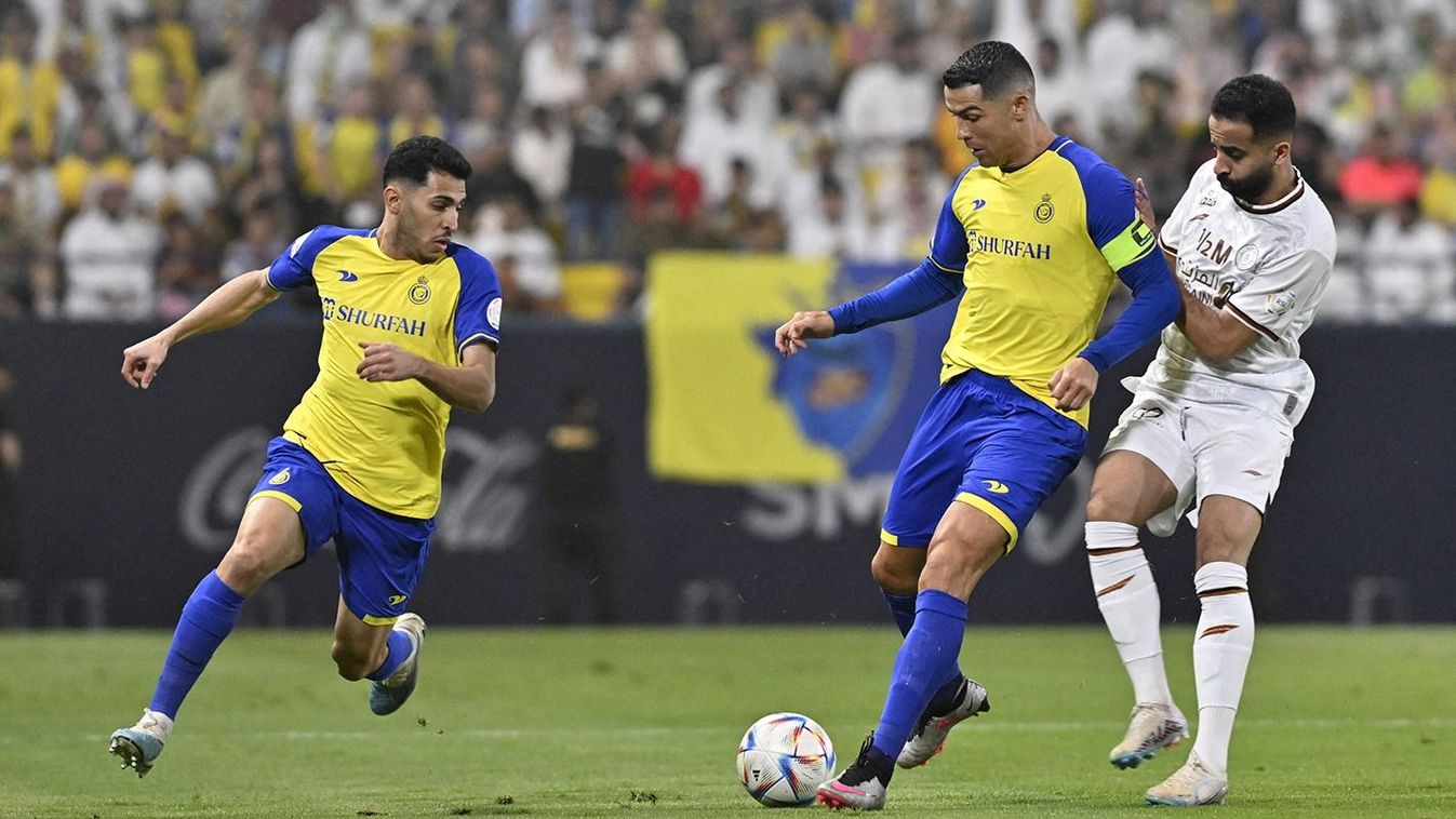 Al-Nassr v Al-Shabab - Saudi Pro LeagueRIYADH, SAUDI ARABIA - MAY 23: Cristiano Ronaldo (7) of Al-Nassr competes during the Saudi Pro League week 28 soccer match between Al-Nassr and Al-Shabab at Alawwal Park Stadium in Riyadh, Saudi Arabia on May 23, 2023. Mohammed Saad / Anadolu Agency (Photo by Mohammed Saad / ANADOLU AGENCY / Anadolu Agency via AFP)