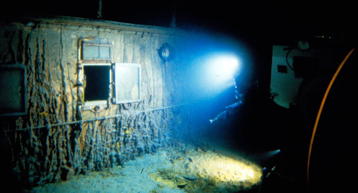 US-TITANIC-WRECKAGE-HISTORY-DISASTER-DIVEThis handout image taken during the historical 1986 dive, courtesy of WHOI (Woods Hole Oceanographic Institution) and released February 15, 2023 shows the Titanic deck bulkhead. In July 1986, nine months after the discovery, a team from WHOI returned to the wreck site, this time using three-person research submersible Alvin and the newly developed remotely operated vehicle Jason Jr. The trip marked the first time that humans laid eyes on the vessel since its ill-fated voyage in 1912. (Photo by Woods Hole Oceanographic Institution / AFP) / RESTRICTED TO EDITORIAL USE - MANDATORY CREDIT "AFP PHOTO / Woods Hole Oceanographic Institution / HANDOUT" - NO MARKETING - NO ADVERTISING CAMPAIGNS - DISTRIBUTED AS A SERVICE TO CLIENTS