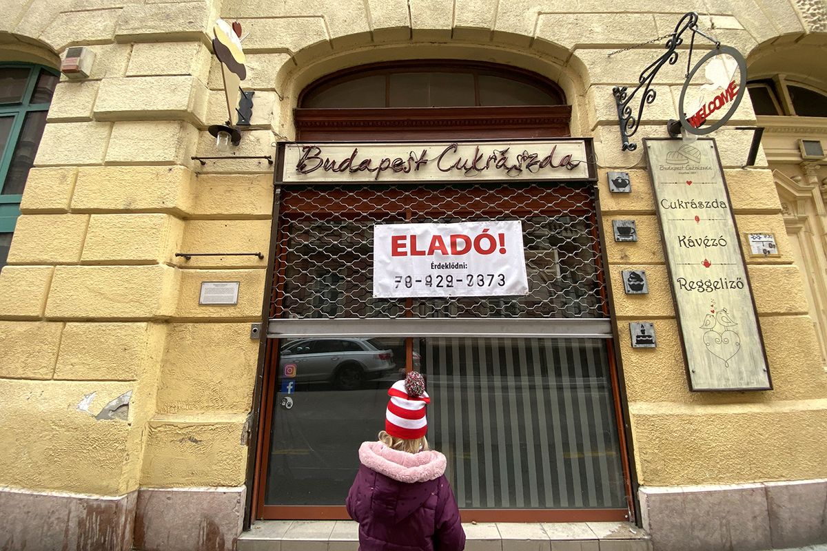  BudapestKiadó, eladó üzlethelyiségfotó: Kallus György LUSVilággazdaság