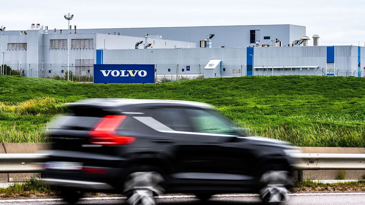Meglódultak a svéd-kínai Volvo eladásai – kivéve Amerikát 