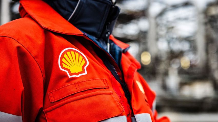 Beáldozzák a klímavédelmet: a BP után a Shell is bedobta a törülközőt