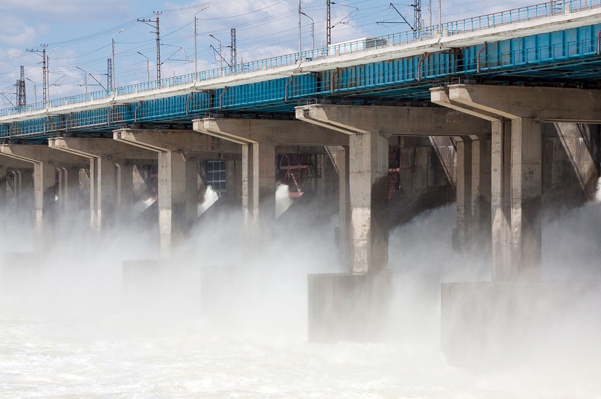 Reset,Of,Water,On,Hydroelectric,Power,Station,On,The,River