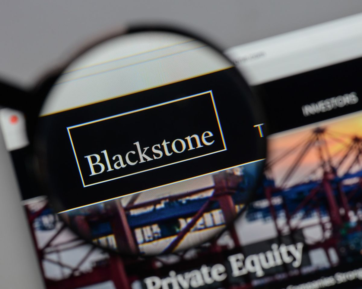 Blackstone,Group,Logo,On