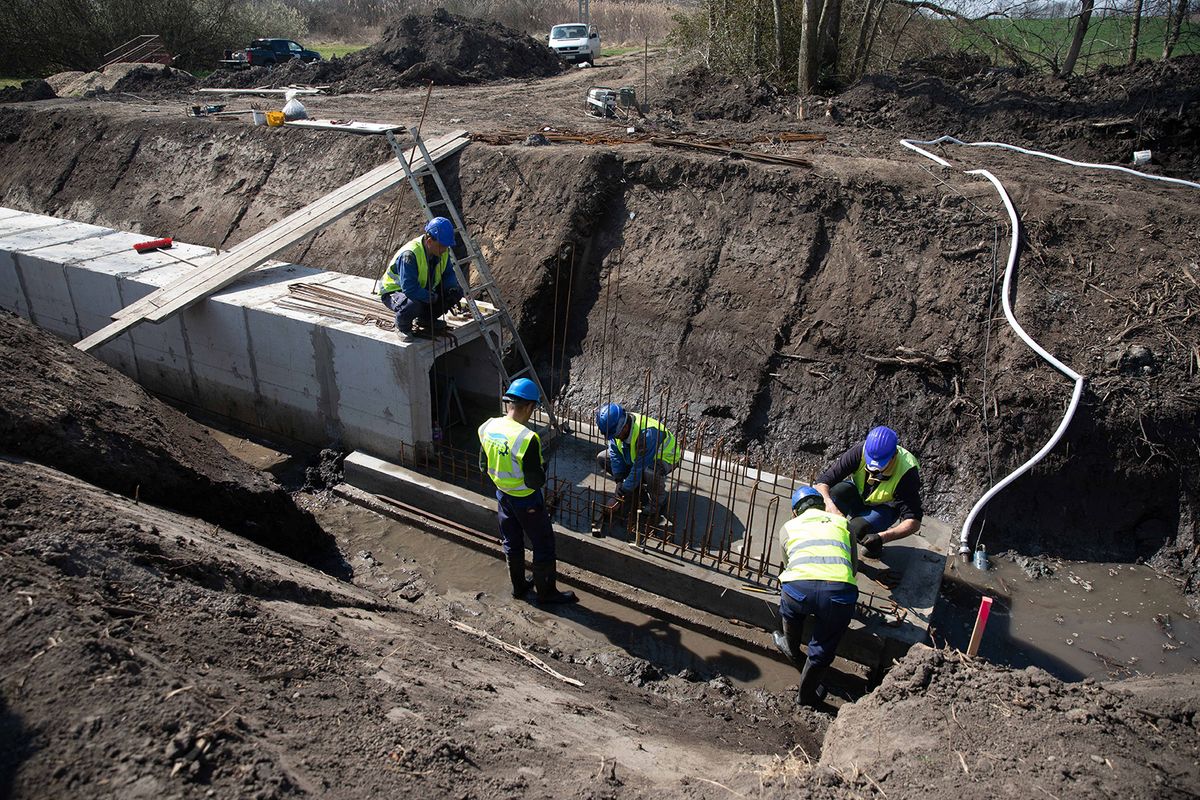 20230322 DebrecenA Civaqua-program a klímaváltozáshoz való alkalmazkodásnak egyik fontos eleme is.Fotó: Molnár Péter MPHajdú-Bihari Napló 20230322 Debrecen

A Civaqua-program a klímaváltozáshoz való alkalmazkodásnak egyik fontos eleme is.
Fotó: Molnár Péter MP
Hajdú-Bihari Napló