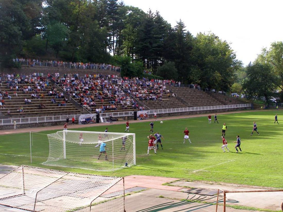 Szojka Ferenc Stadion, Sese pálya, 