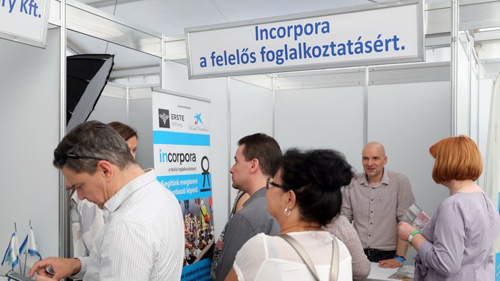 Állásbörze, 
Világgazdaság