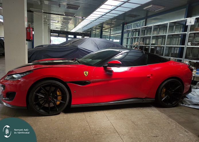 Ferrari 600 ló