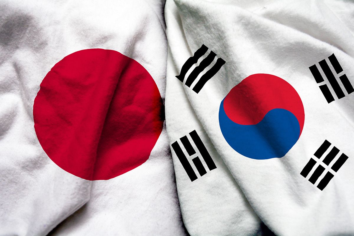 Japan,And,South,Korea,Flag,Together
Japan and South Korea flag together