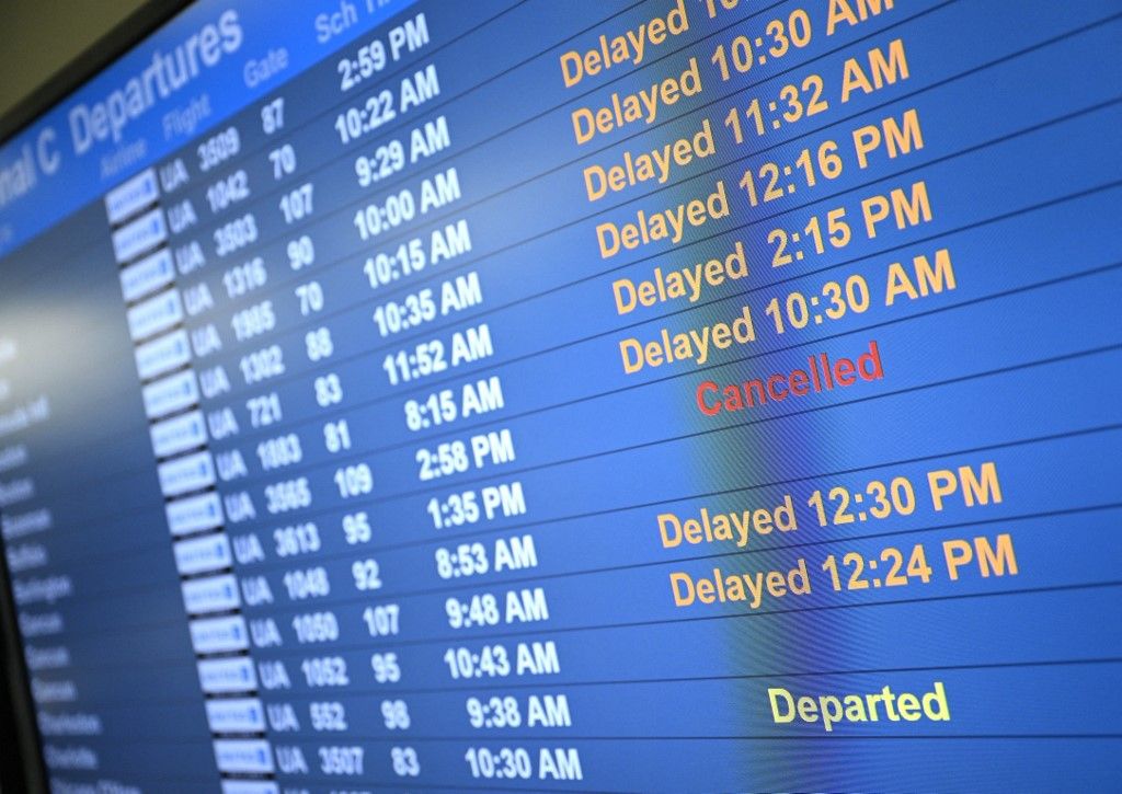 More than 2000 flights canceled due to the nationwide storm in United States