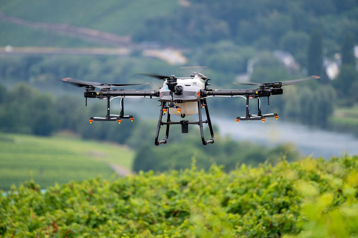 Demonstration "Innovative drone use in steep slope viticulture"