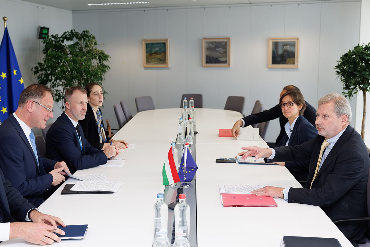 Visite de Tibor Navracsics, ministre hongrois du Développement régional, à la Commission européenne
