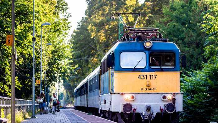 MÁV-START
kapott képek, Lilla,
máv-galéria,
vonatok, tömegközlekedés, utazás