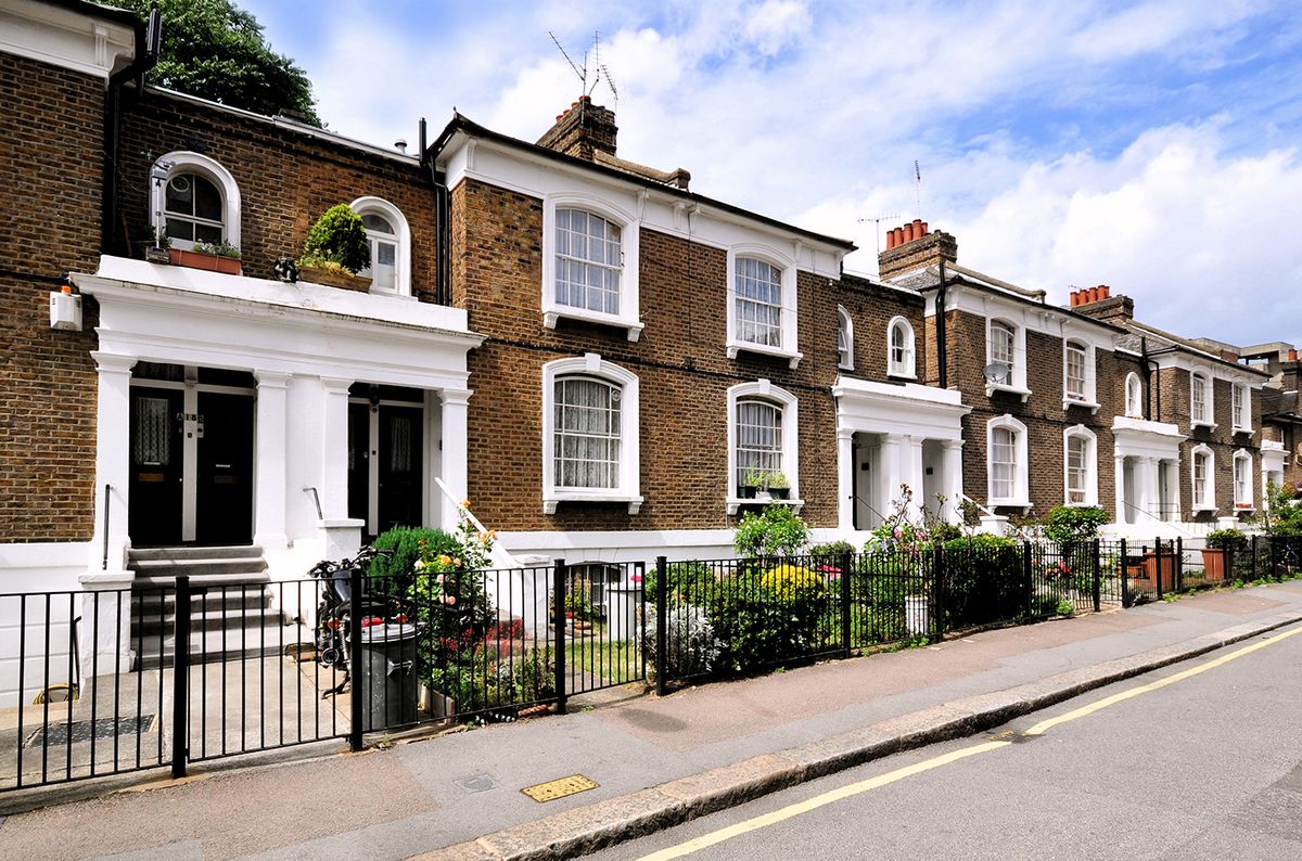 London,Street,Of,Typical,Small,19th,Century,Victorian,Terraced,Houses,