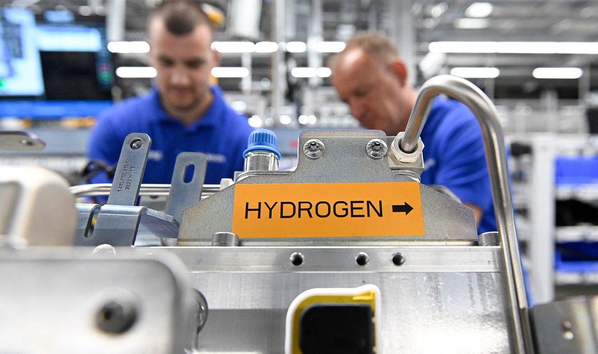 Event to launch industrial production of hydrogen fuel cells