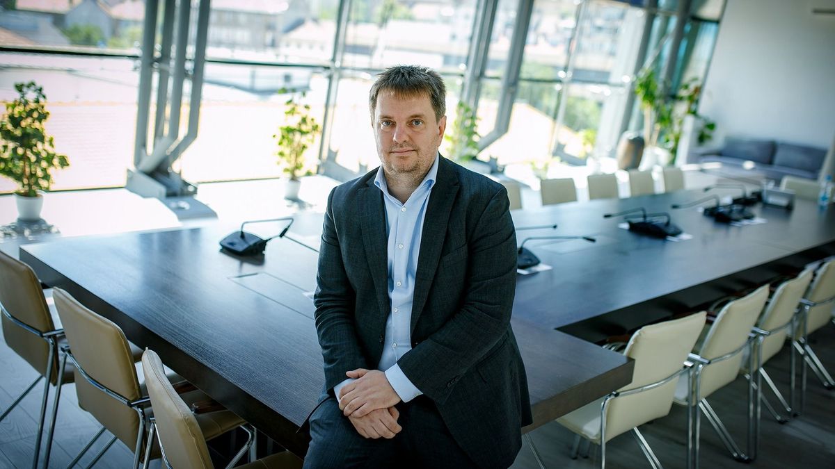 Fábián Gergely: akkumulátorok nélkül nincs klímasemlegesség, és nincs autógyártás sem