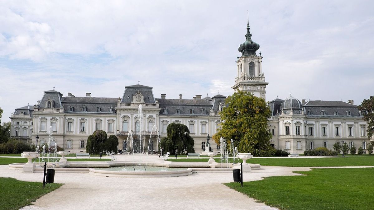 Kastély-örökbefogadási programot indít a kormány, a Mol, az OTP és a Richter a célközönség