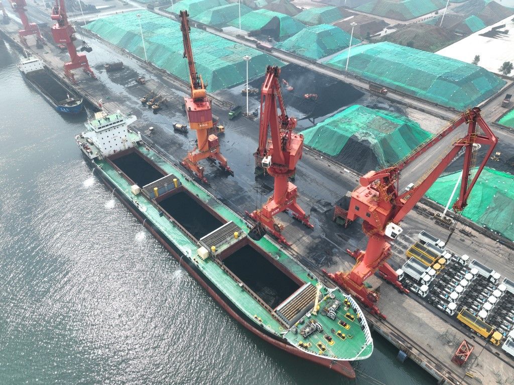 Electric Coal SupplyLIANYUNGANG, CHINA - JULY 12, 2023 - A cargo ship offloads a batch of electric coal at the port coal terminal in Lianyungang, East China's Jiangsu province, July 12, 2023. (Photo by Costfoto/NurPhoto) (Photo by CFOTO / NurPhoto / NurPhoto via AFP)