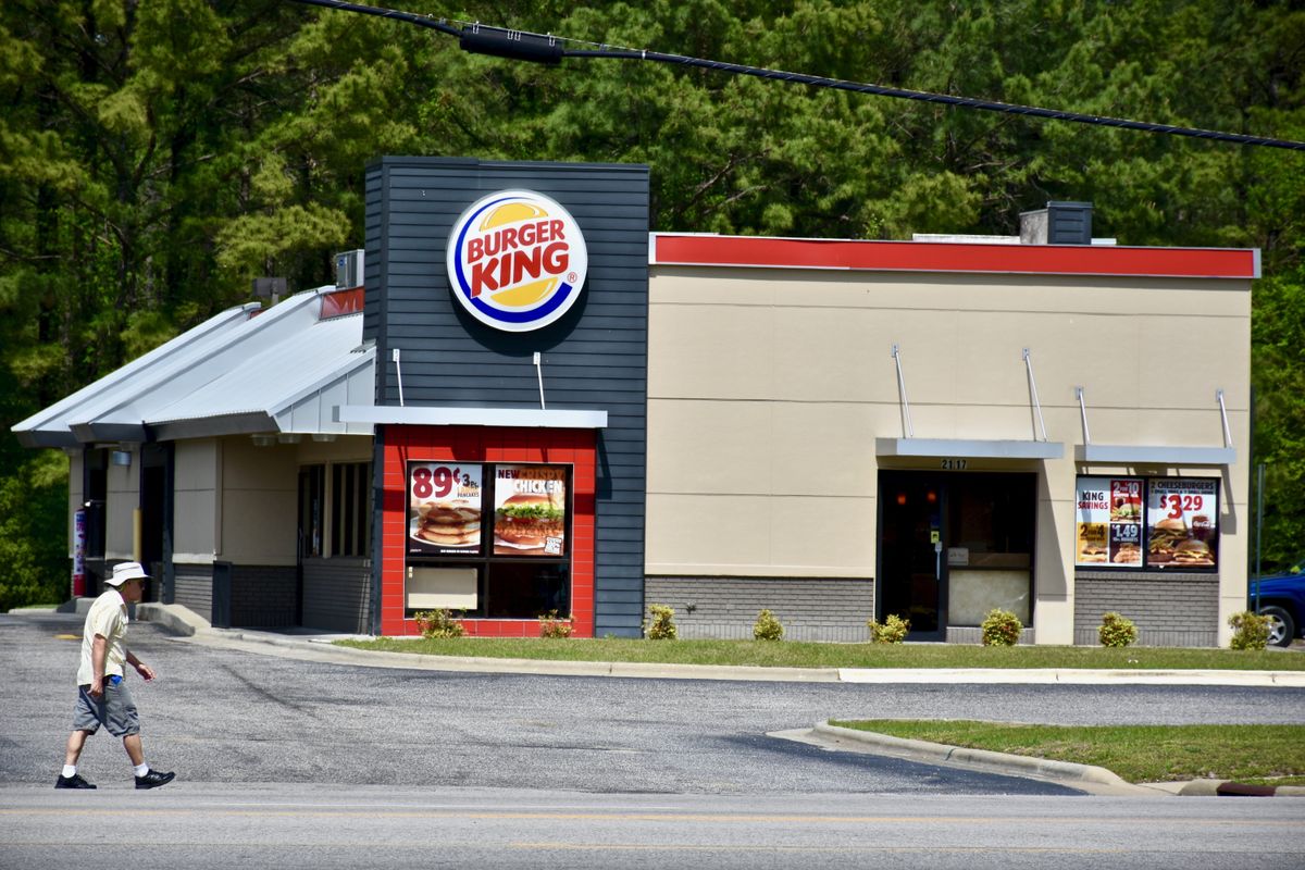 South,Carolina,,Usa,-,April,17,,2017:,Burger,King,Restaurant.