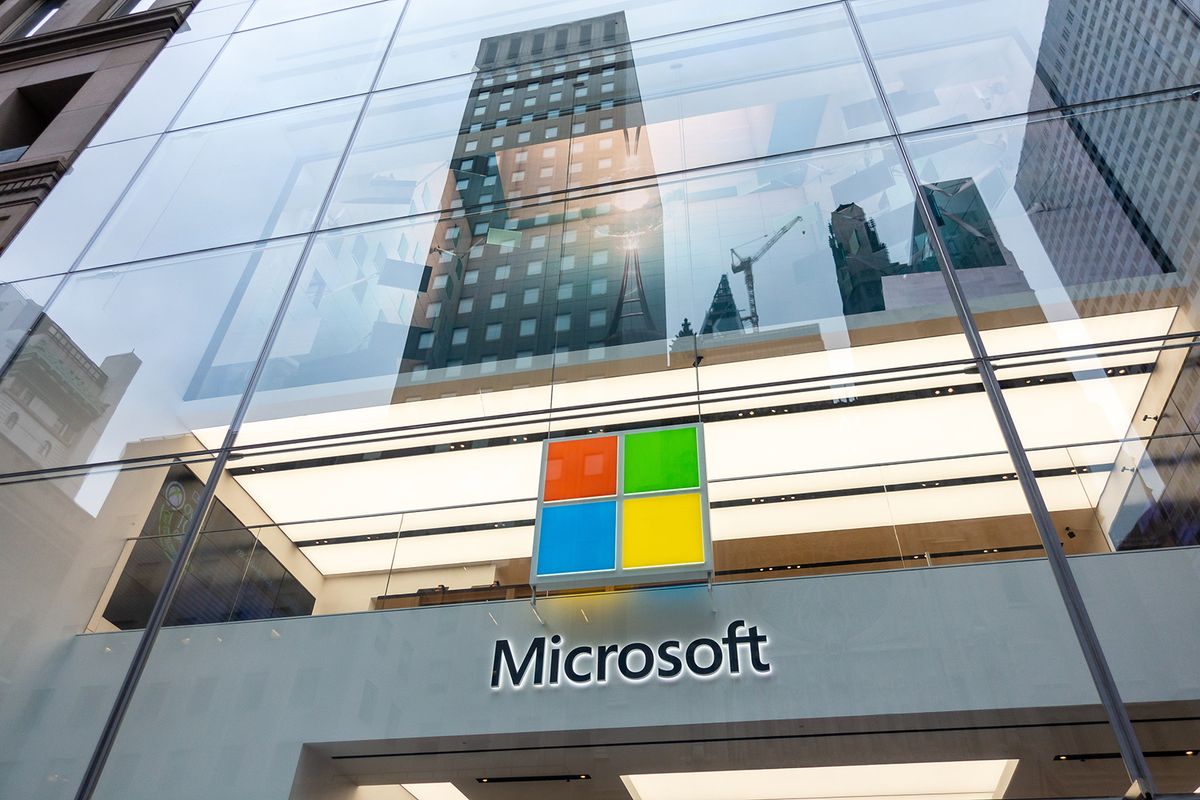 New,York,,Usa,-,September,6,,2019:,Microsoft,Company,Logo
New York, USA - September 6, 2019: Microsoft company logo on facade of brand store on 5th avenue in manhattan