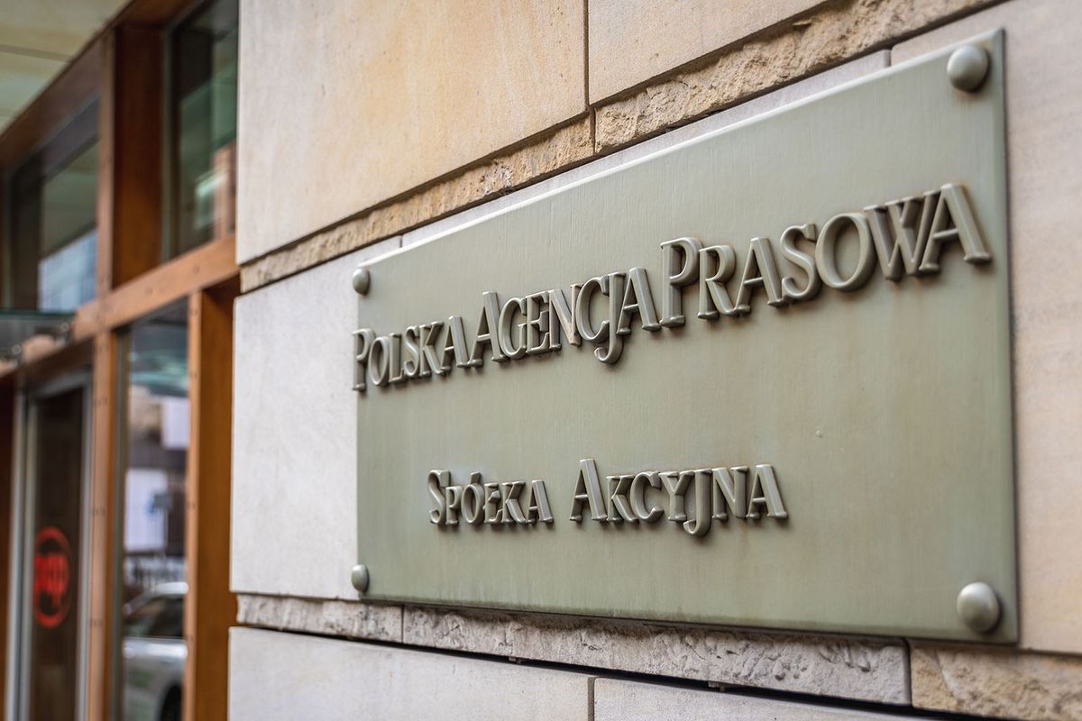 Warsaw,,Poland,-,August,28,,2021:,Signboard,On,A,Building
Warsaw, Poland - August 28, 2021: Signboard on a building of PAP - Polish Press Agency national press agency in Warsaw