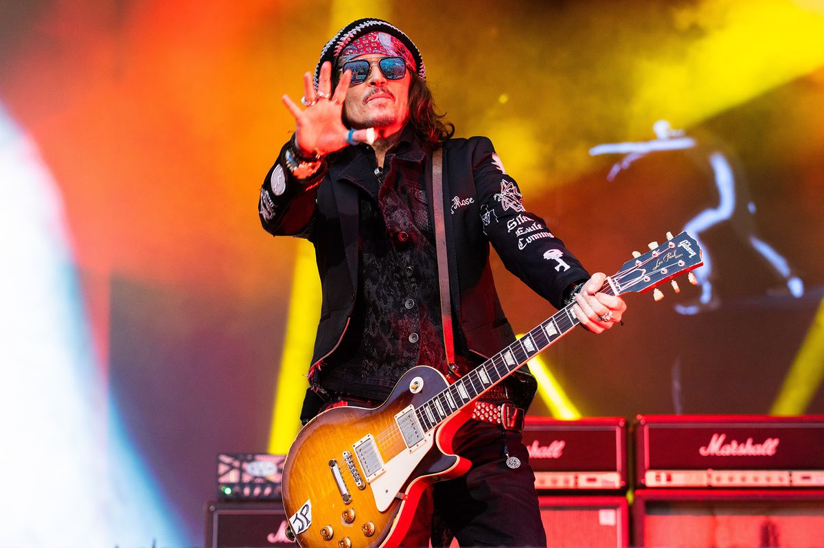 Hollywood Vampires perform live in Scarborough
