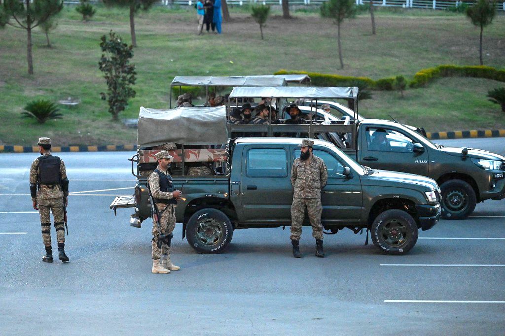 Army troops stand guard in the "red zone" after the arrest of Pakistan's former prime minister Imran Khan triggered violent protests by his supporters, in Islamabad on May 11, 2023. Pakistan's Supreme Court on May 11 declared former prime minister Imran Khan's arrest earlier this week "invalid" after it sparked nationwide civil unrest. (Photo by Aamir QURESHI / AFP)