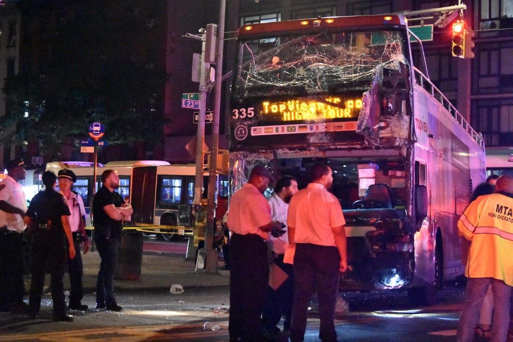 Over 40 injured in major bus accident in New York