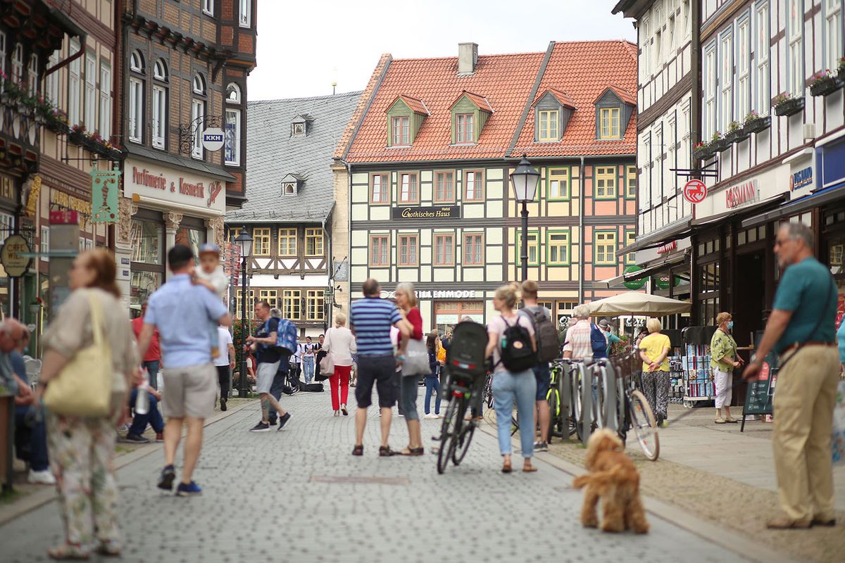 Outlook for state elections in Saxony-Anhalt - Wernigerode
05 June 2021, Saxony-Anhalt, Wernigerode: A shopping street in the city centre. On 06.06.2021 a new state parliament will be elected in Saxony-Anhalt. Photo: Matthias Bein/dpa-Zentralbild/dpa (Photo by MATTHIAS BEIN / dpa-Zentralbild / dpa Picture-Alliance via AFP)