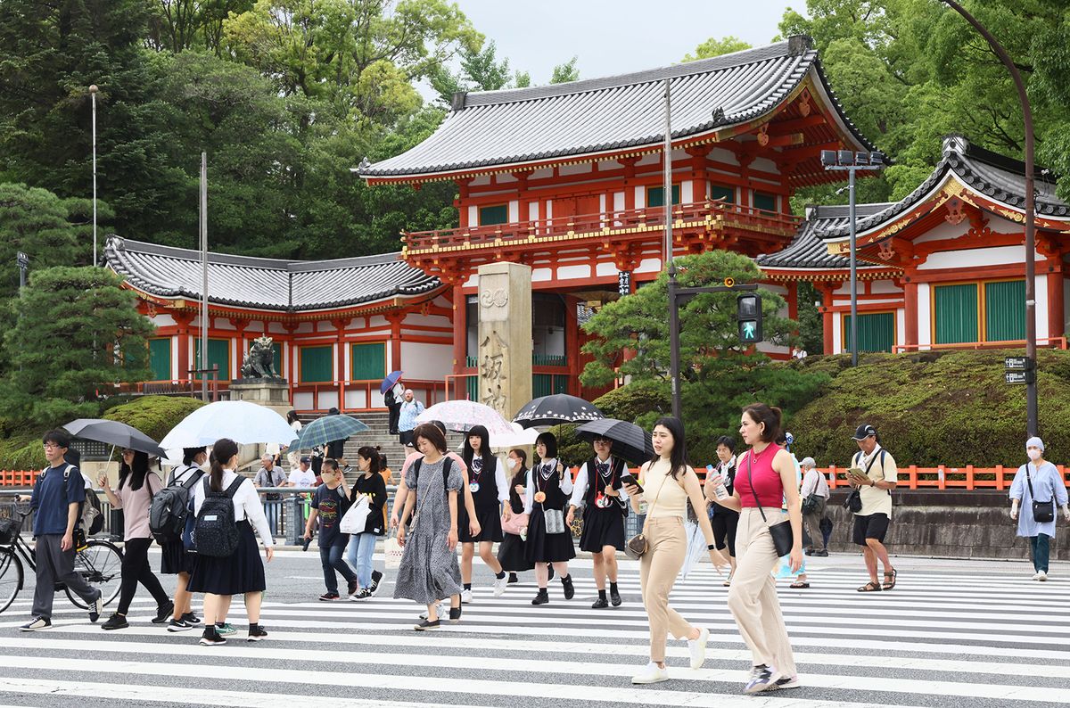 Japan Travel / Kyoto
A lot of foreign tourists are seen in Kyoto City, Kyoto Prefecture on June 30, 2023. COVID-19 has been over, and the number of tourists visiting Japan is increasing.( The Yomiuri Shimbun ) (Photo by Kota Kawasaki / Yomiuri / The Yomiuri Shimbun via AFP)