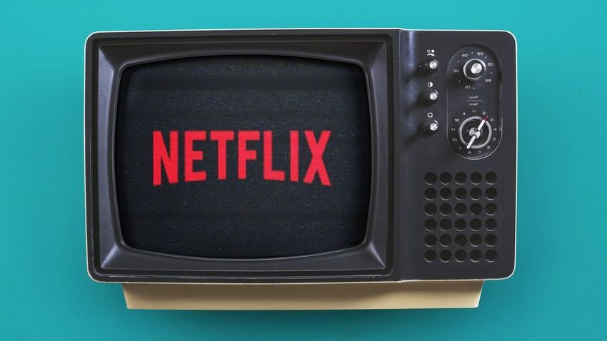 Netflix pays its subscribers to accept ads