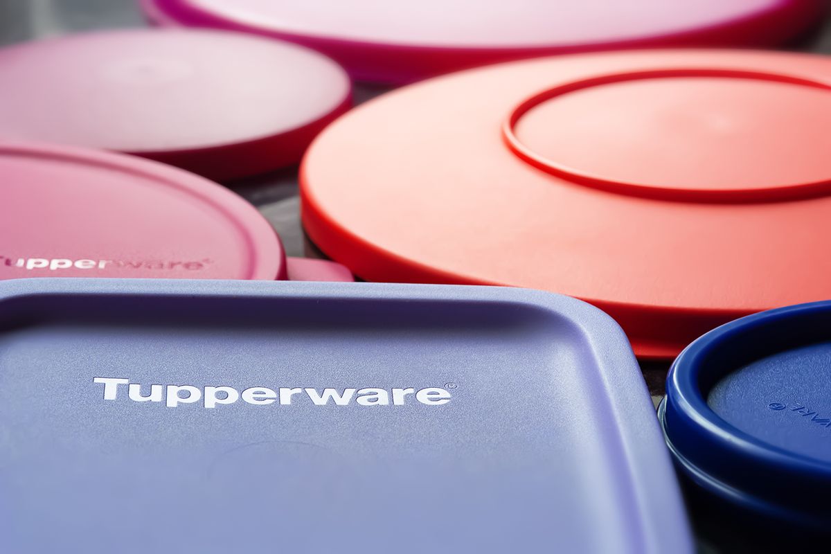 Tupperware,Lids.,Lids,For,Dishes,With,The,Tupperware,Brand,Logo