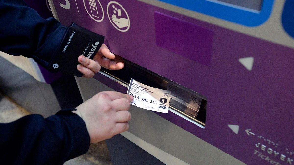 MÁV-Volán kivonulás a fővárosból: Lázár János elmondta, min múlik, hogy megmaradjon a Budapest-bérlet