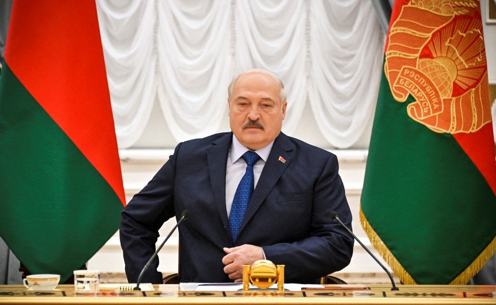 Belarus' President Alexander Lukashenko meets with foreign media at his residence, the Independence Palace, in the capital Minsk on July 6, 2023. Wagner chief Yevgeny Prigozhin is still in Russia, Belarus's president said on July 6, 2023, despite a deal with the Kremlin for him to move to Belarus following his failed insurrection last month. (Photo by Alexander NEMENOV / AFP)