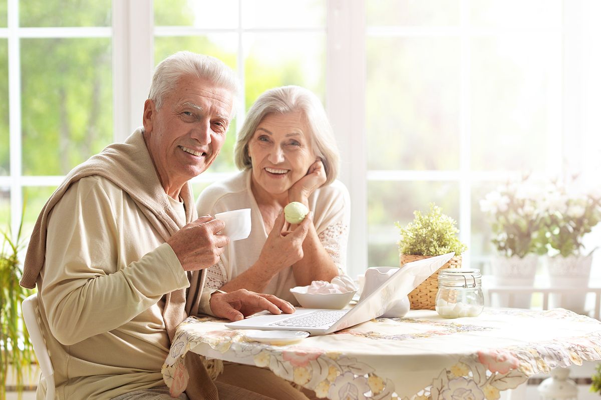 Beautiful,Elderly,Couple,Having,Breakfast