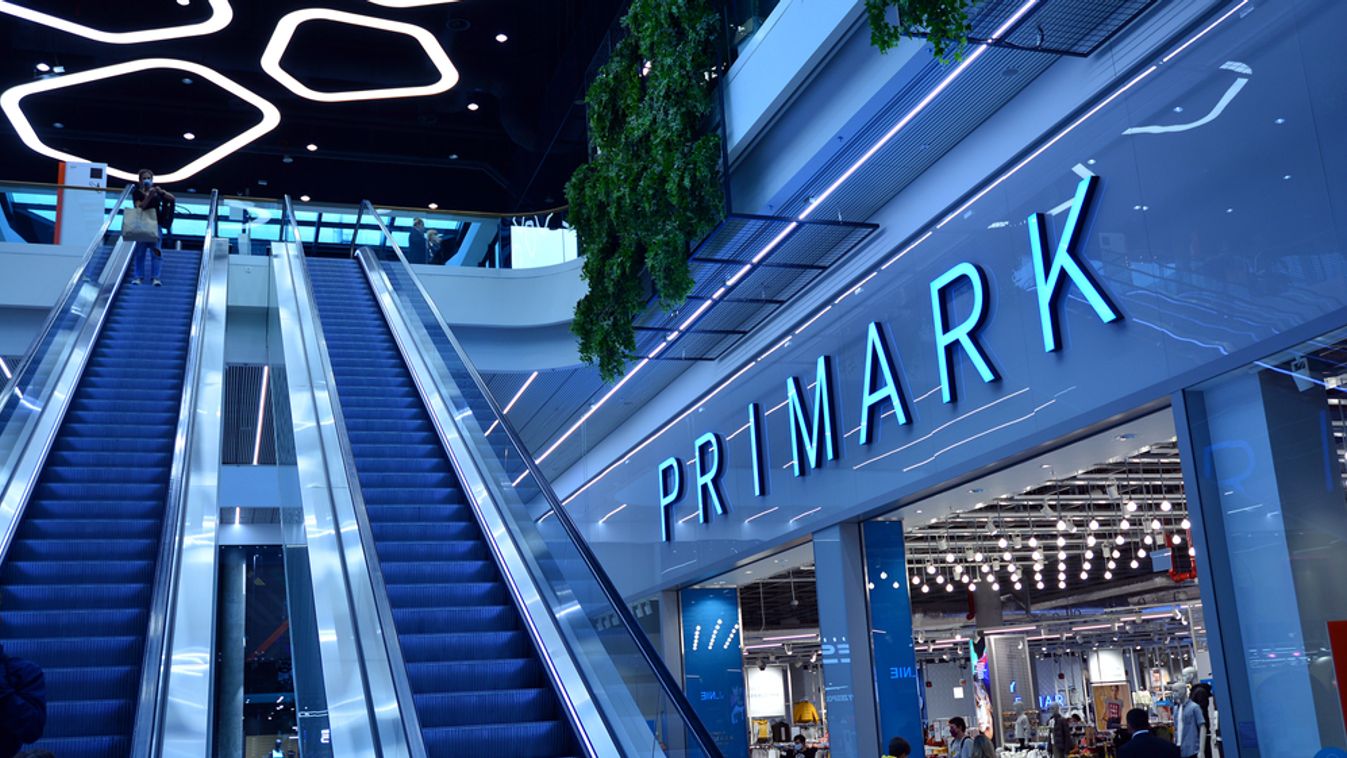 Warsaw,,Poland.,1,September,2020.,Sign,Primark.,Company,Signboard,Primark.