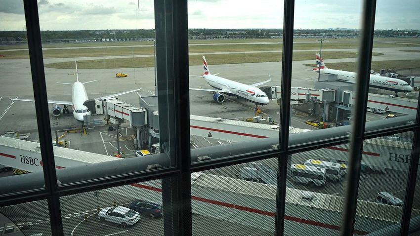 British air traffic is severely disrupted: the reason is a “technical glitch”