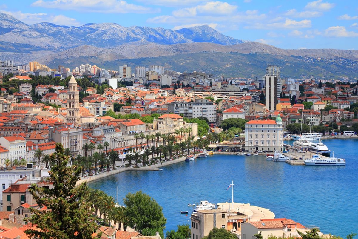 Split,,Croatia,(region,Of,Dalmatia).,Unesco,World,Heritage,Site.,Mosor