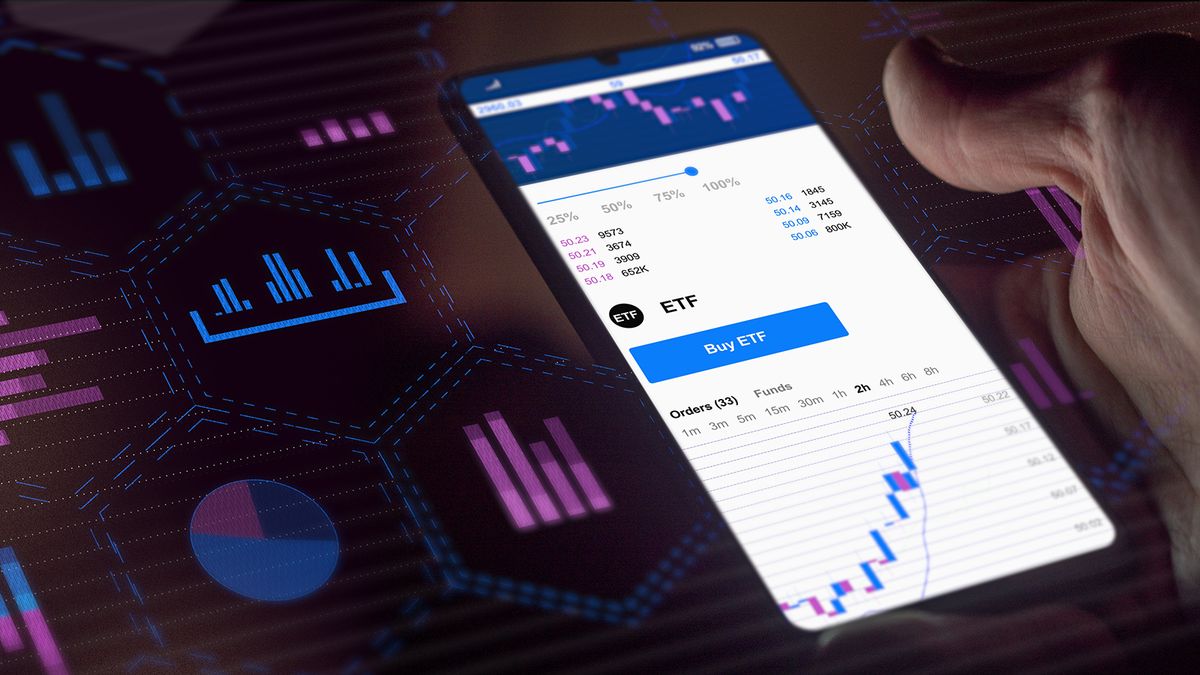 Stock,Exchange-traded,Fund,Chart,,Invest,In,Shares,Market,Etf,Data
Stock exchange-traded fund chart, Invest in shares market etf data on phone. Business analysis of a data trend. Investing in international funds. Buying blue chips strategic ETF