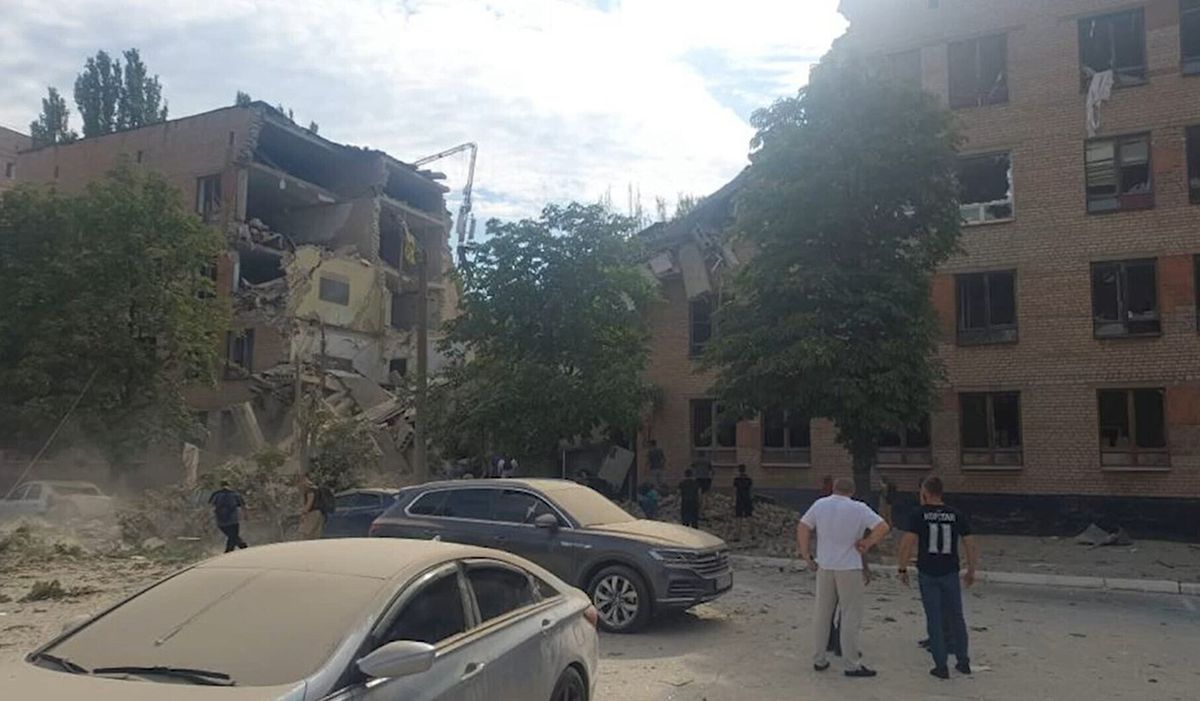 Russian War on Ukraine: Kryvyi Rih Hit By Russian AirstrikesJuly 31, 2023, Kryvyi Rih, Ukraine: Rubble from a Russian missile attack on the city of Kryvyi Rih, Ukraine. Residential buildings, a university building, a crossroads were hit,'' President Zelensky, who is from Kryvyi Rih, said in a statement. ''Unfortunately, there are dead and wounded. There may be people under the rubble. My condolences to all those who have lost their loved ones because of Russian terror. Russian War on Ukraine: Kryvyi Rih Hit By Russian Airstrikes July  , 2023