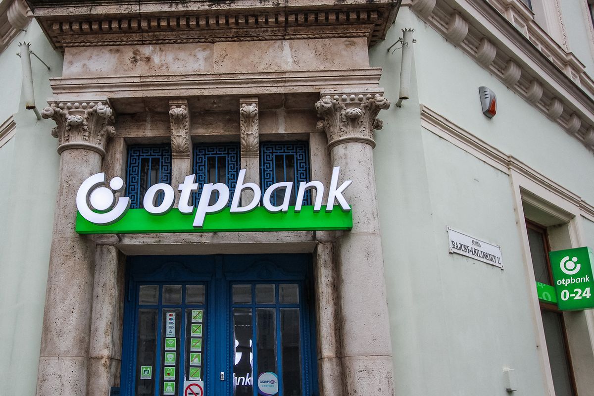 Daily Life In Eger
OTP bank (otpbank) logo on a building is seen in Eger, Hungary on 3 November 2019  (Photo by Michal Fludra/NurPhoto) (Photo by Michal Fludra / NurPhoto / NurPhoto via AFP)